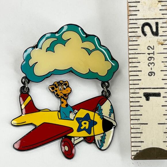 Vintage Toys R Us Limited Edition Pin Geoffrey The Giraffe Airplane New - Picture 3 of 12